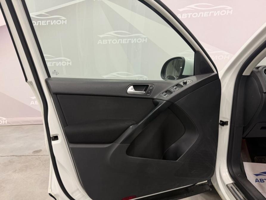 Volkswagen Tiguan I Рестайлинг Новосибирск  - изображение 17