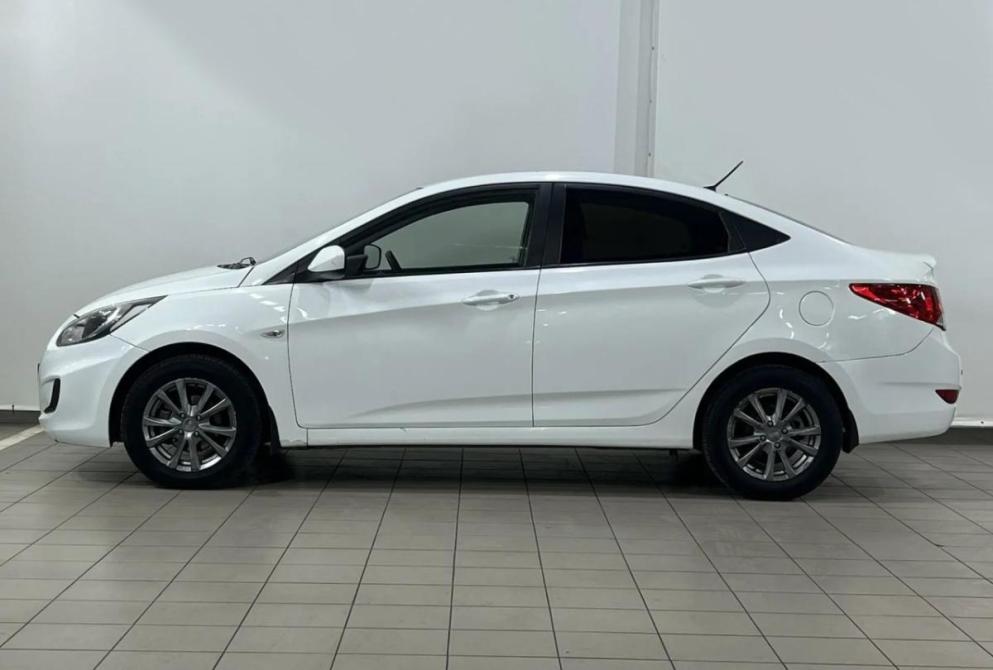 Hyundai Solaris I Астрахань  - изображение 9