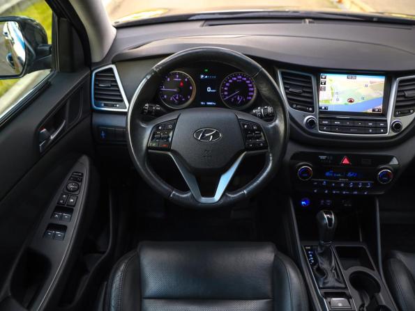Hyundai Tucson III с пробегом 2017 года, цена 1 929 777 рублей, 189000 км, внедорожник, Автокод Объявления