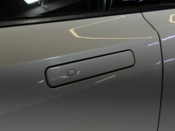 Changan Lamore с пробегом 2023 года, цена 2 370 000 рублей, 7555 км, седан, Автокод Объявления
