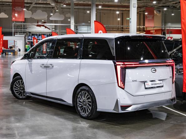 GAC M8 с пробегом 2023 года, цена 3 950 000 рублей, 37525 км, минивэн, Автокод Объявления