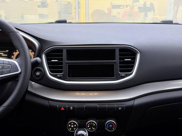 Lada (ВАЗ) Vesta I Рестайлинг (NG) с пробегом 2024 года, цена 1 320 000 рублей, 17344 км, седан, Автокод Объявления