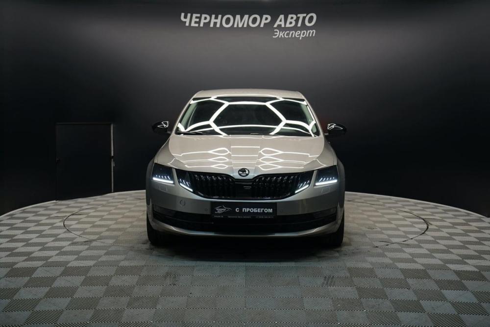 Skoda Octavia III (A7) Рестайлинг Крым  - изображение 8