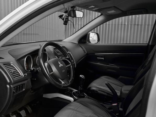 Mitsubishi ASX I с пробегом 2013 года, цена 1 190 000 рублей, 111072 км, внедорожник, Автокод Объявления