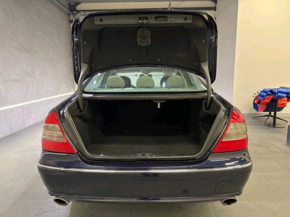 Mercedes-Benz E-Класс III (W211 S211) Рестайлинг с пробегом 2008 года, цена 889 000 рублей, 239821 км, седан, Автокод Объявления