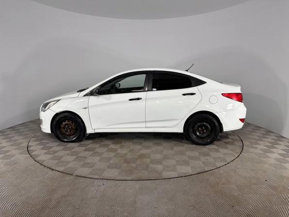 Hyundai Solaris I Рестайлинг с пробегом 2016 года, цена 563 000 рублей, 199000 км, седан, Автокод Объявления