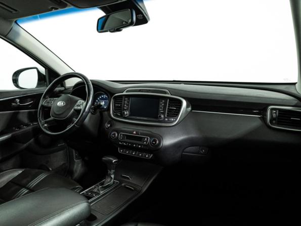 Kia Sorento III Prime Рестайлинг с пробегом 2018 года, цена 2 710 000 рублей, 113550 км, внедорожник, Автокод Объявления