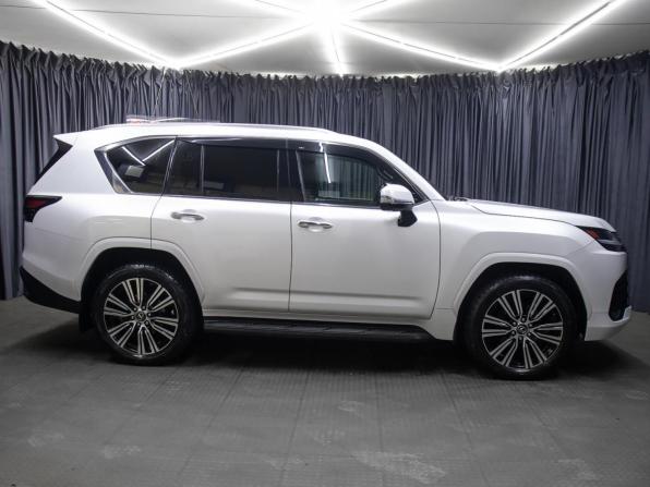 Lexus LX IV с пробегом 2022 года, цена 15 498 000 рублей, 43714 км, внедорожник, Автокод Объявления