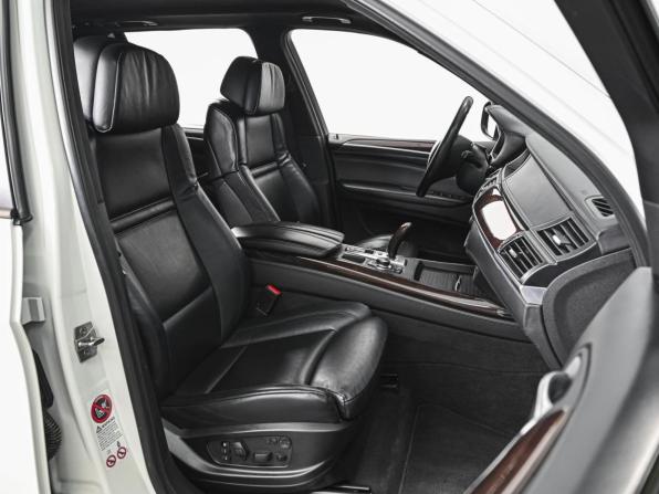 BMW X5 II (E70) Рестайлинг с пробегом 2011 года, цена 2 599 000 рублей, 292139 км, внедорожник, Автокод Объявления