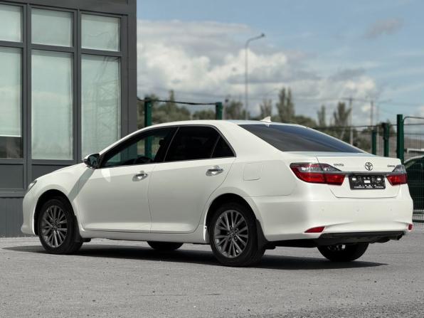Toyota Camry VII (XV50) Рестайлинг с пробегом 2015 года, цена 2 199 000 рублей, 167800 км, седан, Автокод Объявления