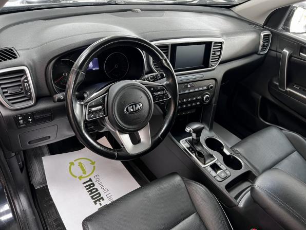 Kia Sportage IV Рестайлинг с пробегом 2018 года, цена 2 295 000 рублей, 132713 км, внедорожник, Автокод Объявления