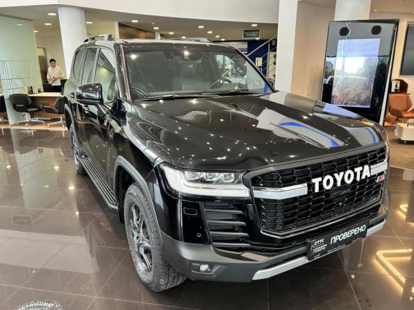 Toyota Land Cruiser 300 Series с пробегом 2021 года, цена 9 379 000 рублей, 133674 км, внедорожник, Автокод Объявления