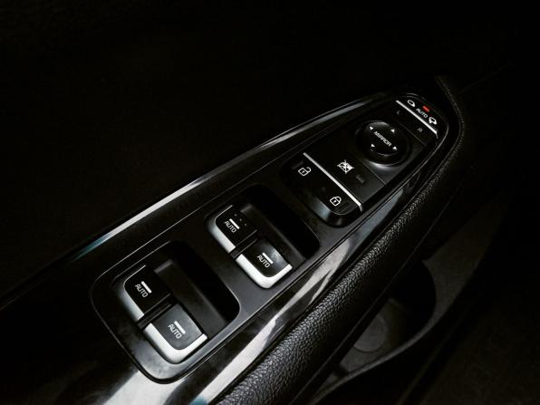 Kia Optima IV с пробегом 2018 года, цена 1 799 000 рублей, 160000 км, седан, Автокод Объявления