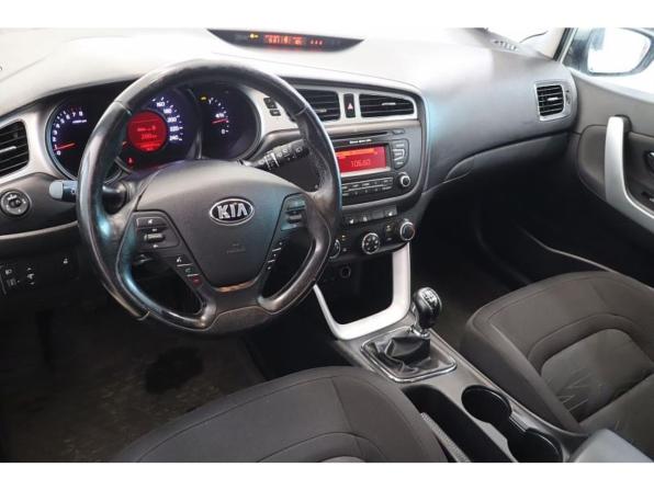 Kia Ceed II с пробегом 2015 года, цена 845 000 рублей, 188640 км, хэтчбек, Автокод Объявления