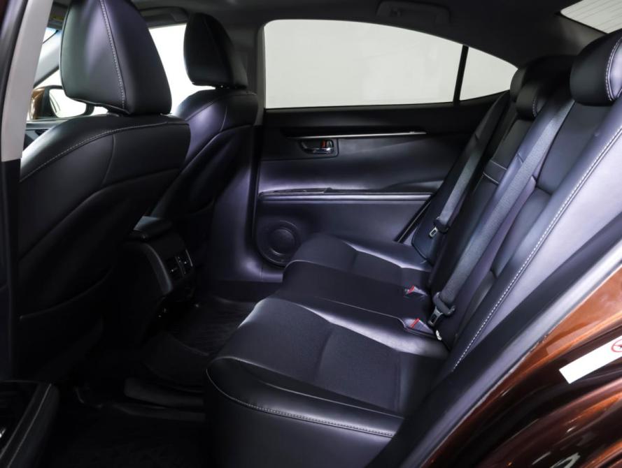 Lexus ES VI Рестайлинг Москва  - изображение 11