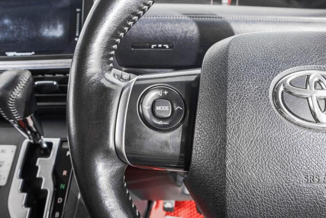 Toyota Sienta II Рестайлинг с пробегом 2020 года, цена 1 299 000 рублей, 103000 км, компактвэн, Автокод Объявления