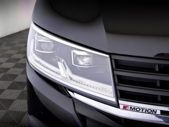 Volkswagen Multivan T6 Рестайлинг с пробегом 2021 года, цена 5 850 000 рублей, 111404 км, минивэн, Автокод Объявления