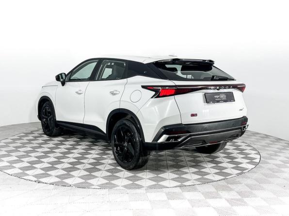 Omoda C5 I с пробегом 2023 года, цена 1 087 000 рублей, 59269 км, внедорожник, Автокод Объявления