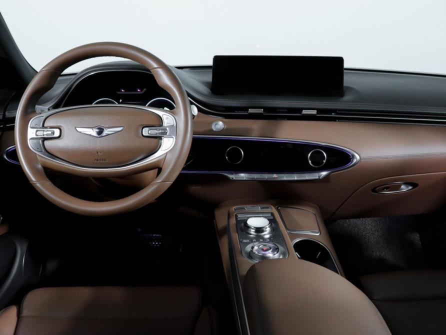 Genesis GV70 I Москва  - изображение 13
