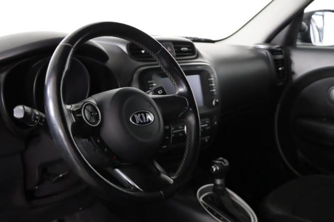 Kia Soul II Рестайлинг с пробегом 2019 года, цена 1 799 990 рублей, 51723 км, хэтчбек, Автокод Объявления