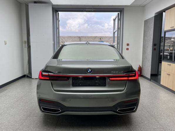 BMW 7 серии VI (G11/G12) Рестайлинг с пробегом 2019 года, цена 6 405 000 рублей, 63161 км, седан, Автокод Объявления