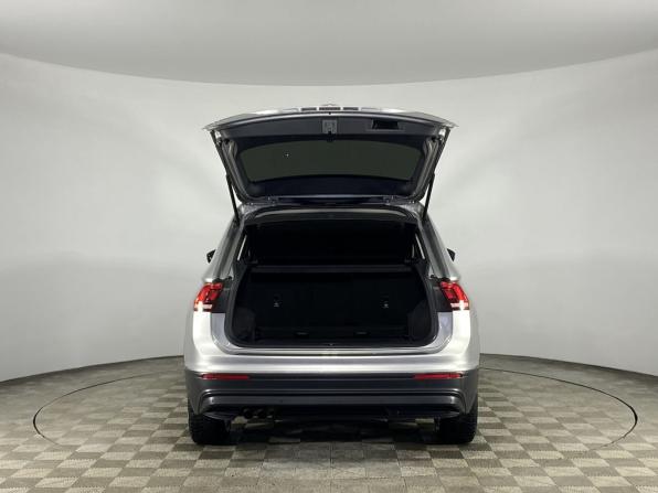 Volkswagen Tiguan II с пробегом 2017 года, цена 1 550 000 рублей, 225078 км, внедорожник, Автокод Объявления