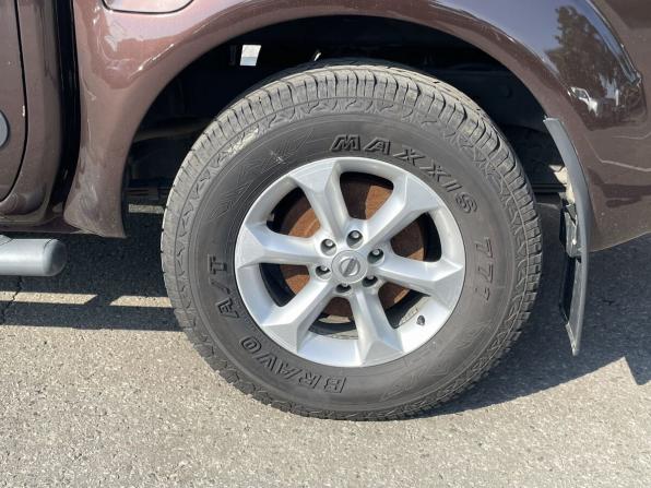 Nissan Navara (Frontier) III (D40) Рестайлинг с пробегом 2012 года, цена 1 399 000 рублей, 295055 км, offers.body_type.unknown, Автокод Объявления