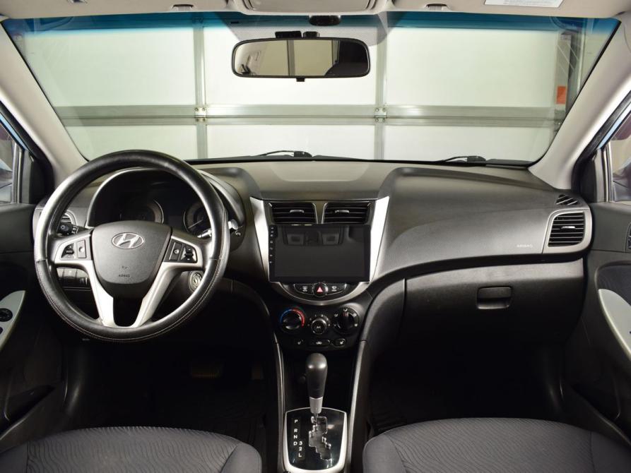 Hyundai Solaris I Кемерово  - изображение 8