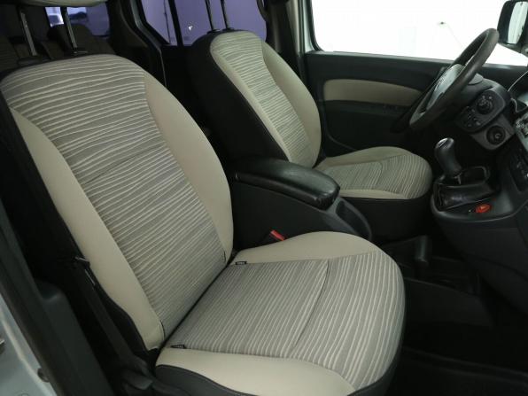 Renault Kangoo II с пробегом 2012 года, цена 617 000 рублей, 293750 км, компактвэн, Автокод Объявления