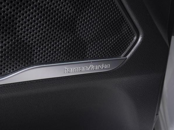 Hyundai Santa Fe IV Рестайлинг с пробегом 2021 года, цена 4 559 000 рублей, 80783 км, внедорожник, Автокод Объявления