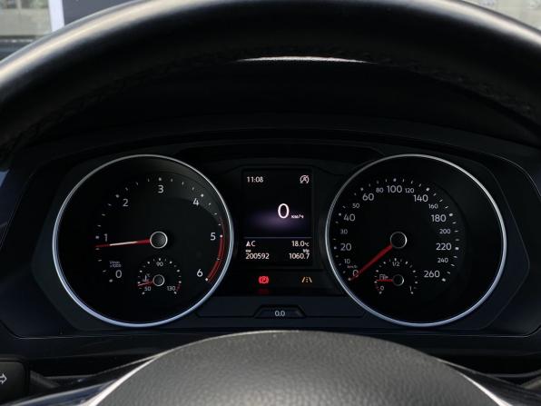 Volkswagen Tiguan II с пробегом 2018 года, цена 1 959 000 рублей, 200592 км, внедорожник, Автокод Объявления