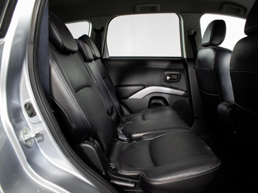 Mitsubishi Outlander II Рестайлинг Москва  - изображение 9