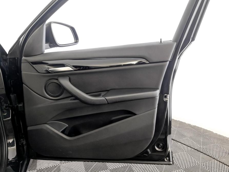 BMW X1 II (F48) Рестайлинг Москва  - изображение 24