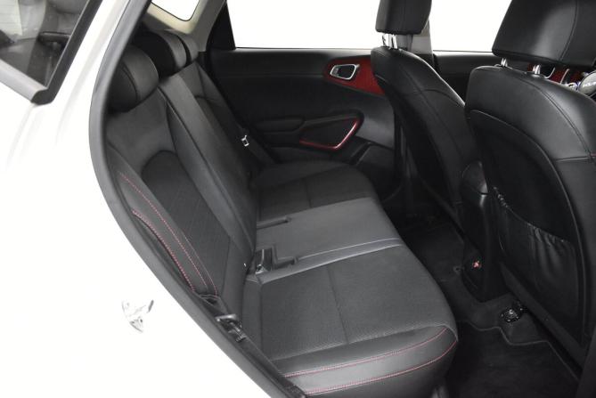 Kia Soul III с пробегом 2021 года, цена 2 300 000 рублей, 44462 км, хэтчбек, Автокод Объявления