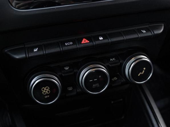 Renault Duster II с пробегом 2021 года, цена 1 385 000 рублей, 179692 км, внедорожник, Автокод Объявления