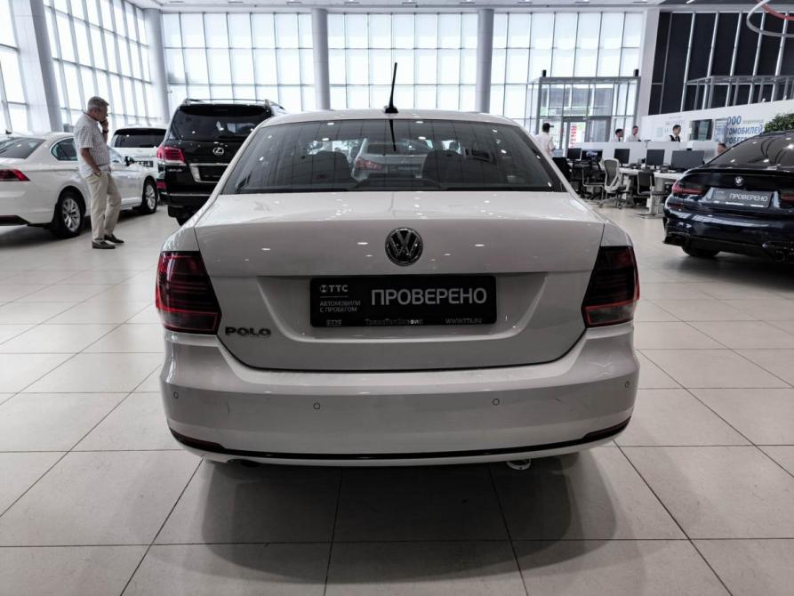 Volkswagen Polo V Рестайлинг Казань  - изображение 7