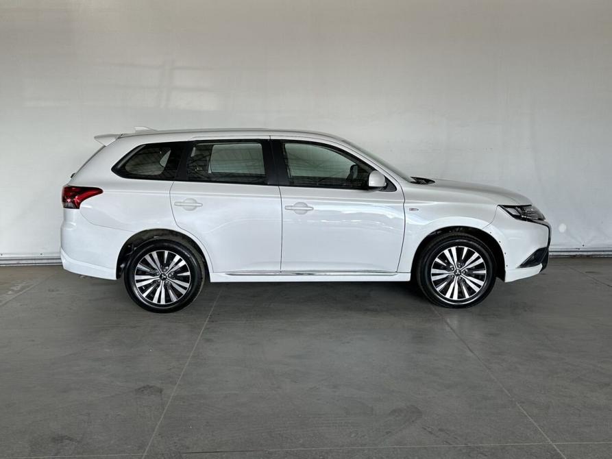Mitsubishi Outlander III Рестайлинг 3 Москва  - изображение 8