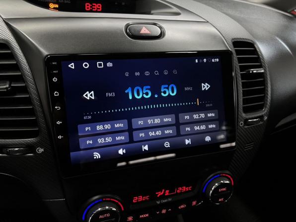 Kia Cerato III Рестайлинг (Classic) с пробегом 2017 года, цена 1 465 000 рублей, 93493 км, седан, Автокод Объявления