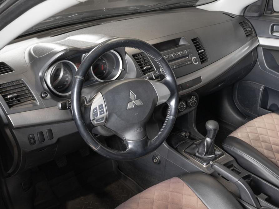 Mitsubishi Lancer X Казань  - изображение 5