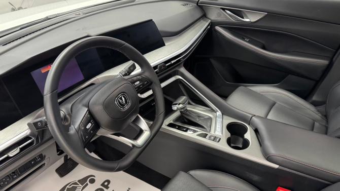 Changan CS35 Plus I Рестайлинг с пробегом 2023 года, цена 1 825 000 рублей, 34039 км, внедорожник, Автокод Объявления