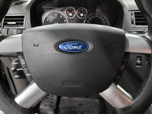 Ford C-MAX I Рестайлинг с пробегом 2007 года, цена 490 000 рублей, 274015 км, минивэн, Автокод Объявления