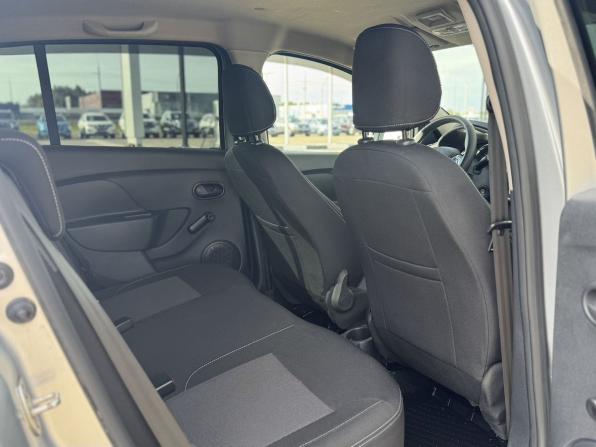 Renault Sandero II Рестайлинг с пробегом 2021 года, цена 1 155 000 рублей, 53855 км, хэтчбек, Автокод Объявления