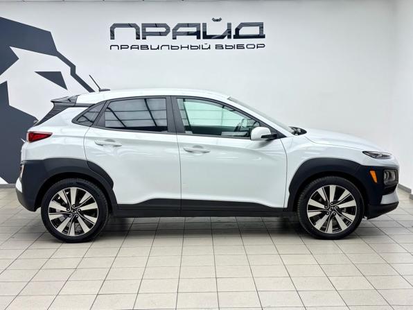 Hyundai Kona I с пробегом 2018 года, цена 1 579 000 рублей, 69056 км, внедорожник, Автокод Объявления