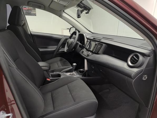 Toyota RAV4 IV (XA40) Рестайлинг с пробегом 2017 года, цена 2 420 000 рублей, 128865 км, внедорожник, Автокод Объявления