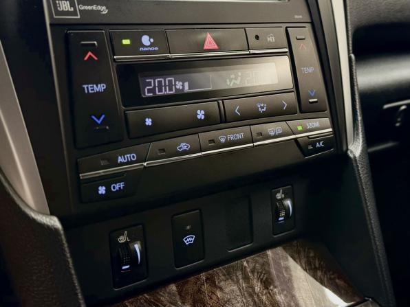 Toyota Camry VII (XV50) Рестайлинг с пробегом 2017 года, цена 2 450 000 рублей, 117473 км, седан, Автокод Объявления
