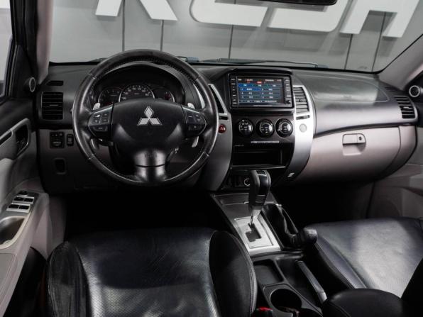 Mitsubishi Pajero Sport II с пробегом 2011 года, цена 1 870 000 рублей, 230867 км, внедорожник, Автокод Объявления