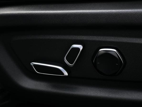 Changan UNI-K с пробегом 2022 года, цена 3 249 000 рублей, 48265 км, внедорожник, Автокод Объявления
