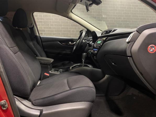 Nissan Qashqai II с пробегом 2017 года, цена 1 350 000 рублей, 138995 км, внедорожник, Автокод Объявления