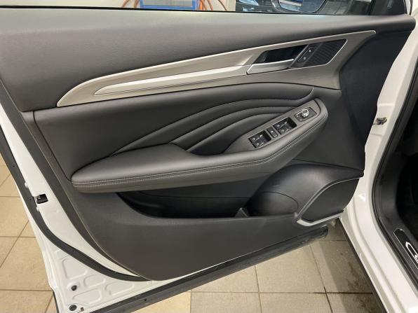 Haval F7 I с пробегом 2019 года, цена 1 680 000 рублей, 53000 км, внедорожник, Автокод Объявления
