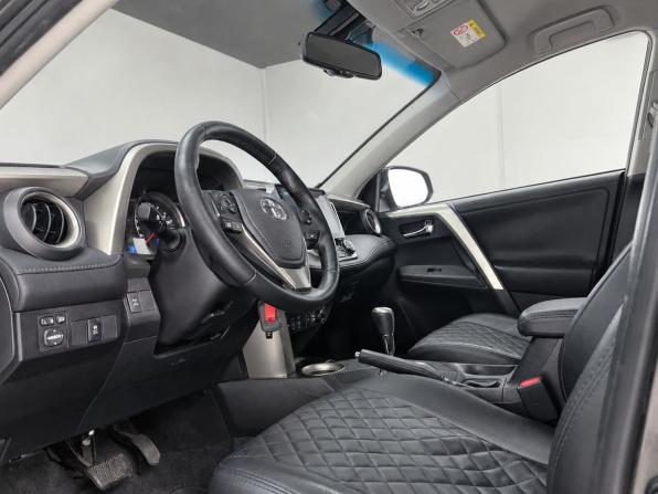 Toyota RAV4 IV (XA40) с пробегом 2014 года, цена 1 749 000 рублей, 202445 км, внедорожник, Автокод Объявления